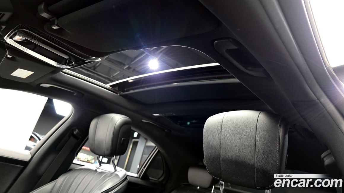 Mercedes-Benz S-Class 2022