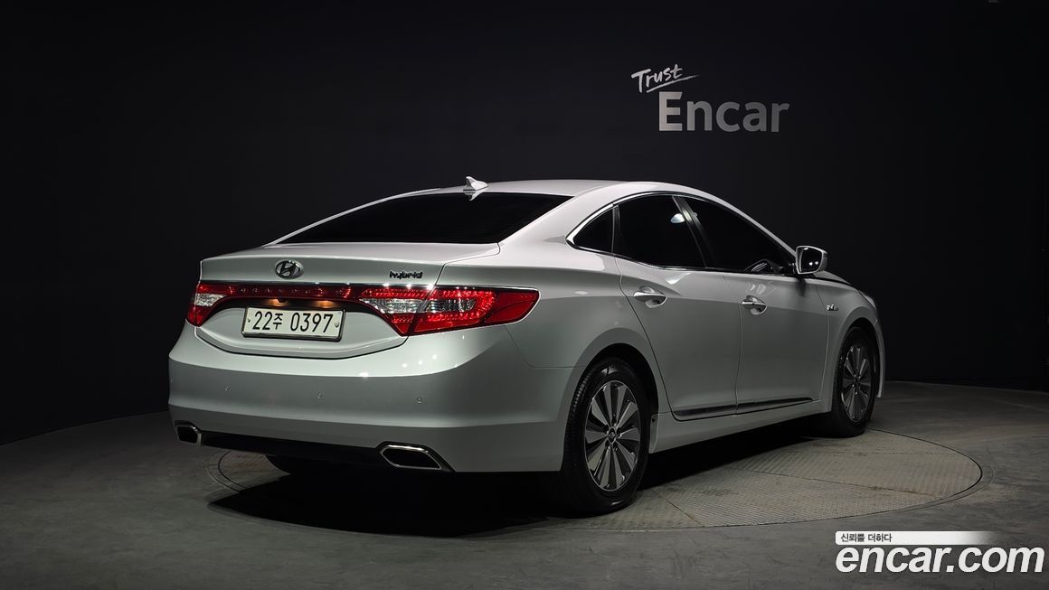Hyundai Grandeur 2016