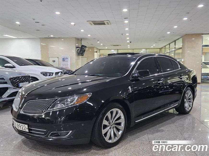 Lincoln MKS 2014