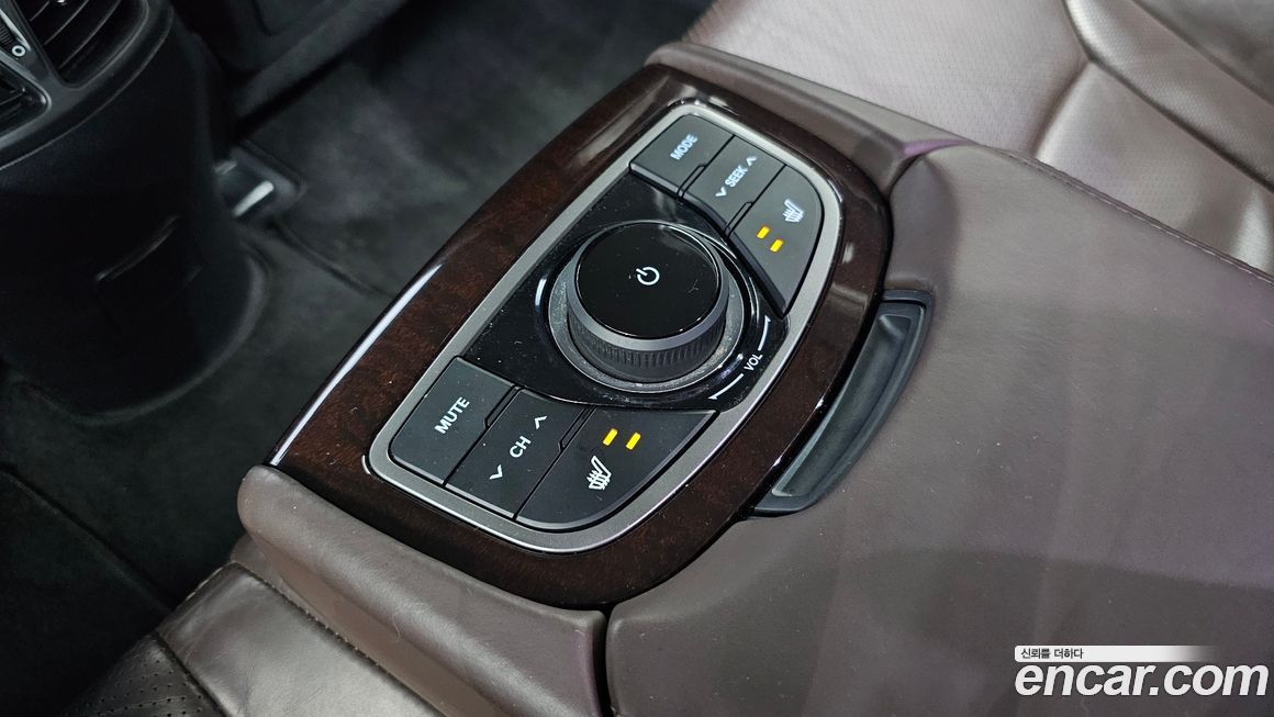 Hyundai Grandeur 2014