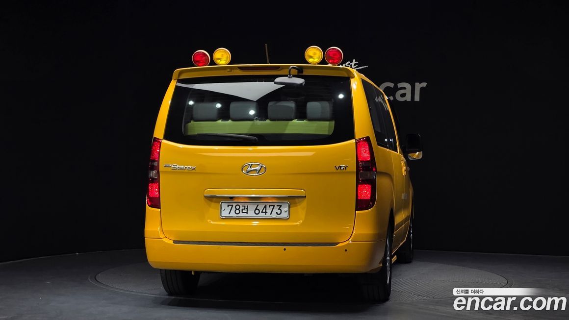 Hyundai Starex 2018