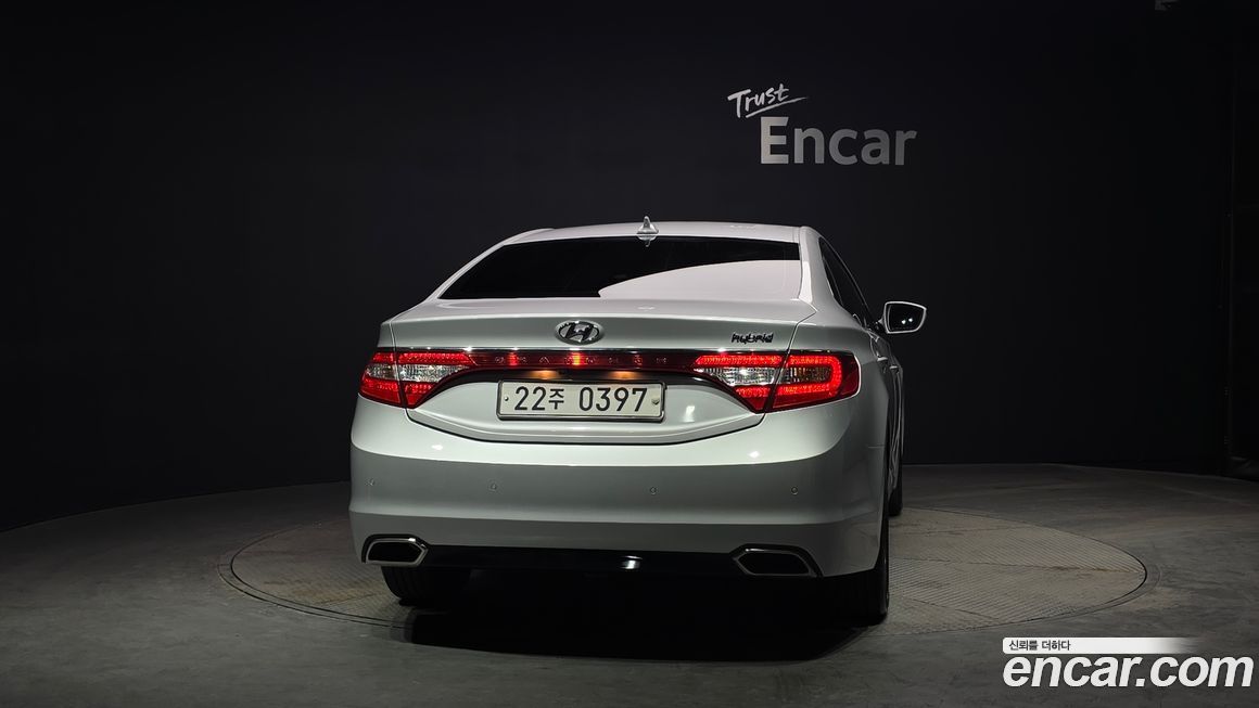 Hyundai Grandeur 2016