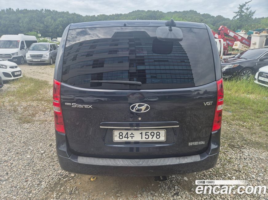Hyundai Starex 2018
