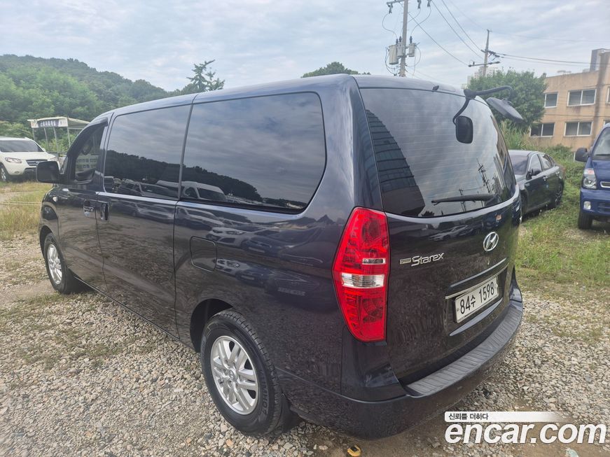 Hyundai Starex 2018
