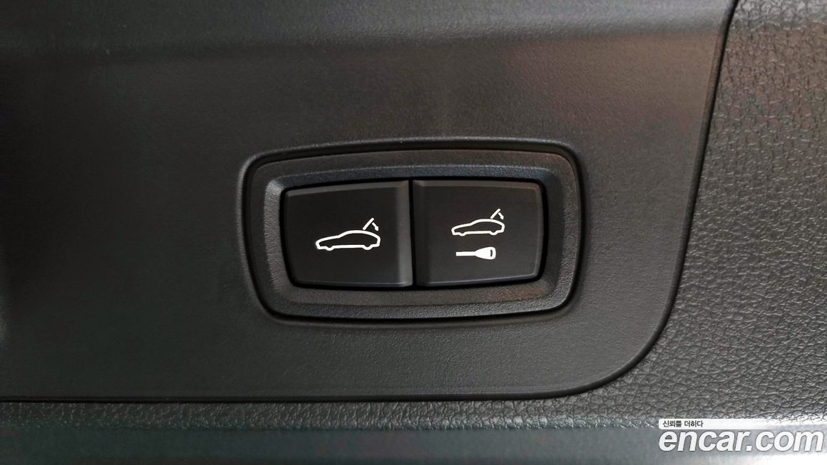 Porsche Panamera 2023