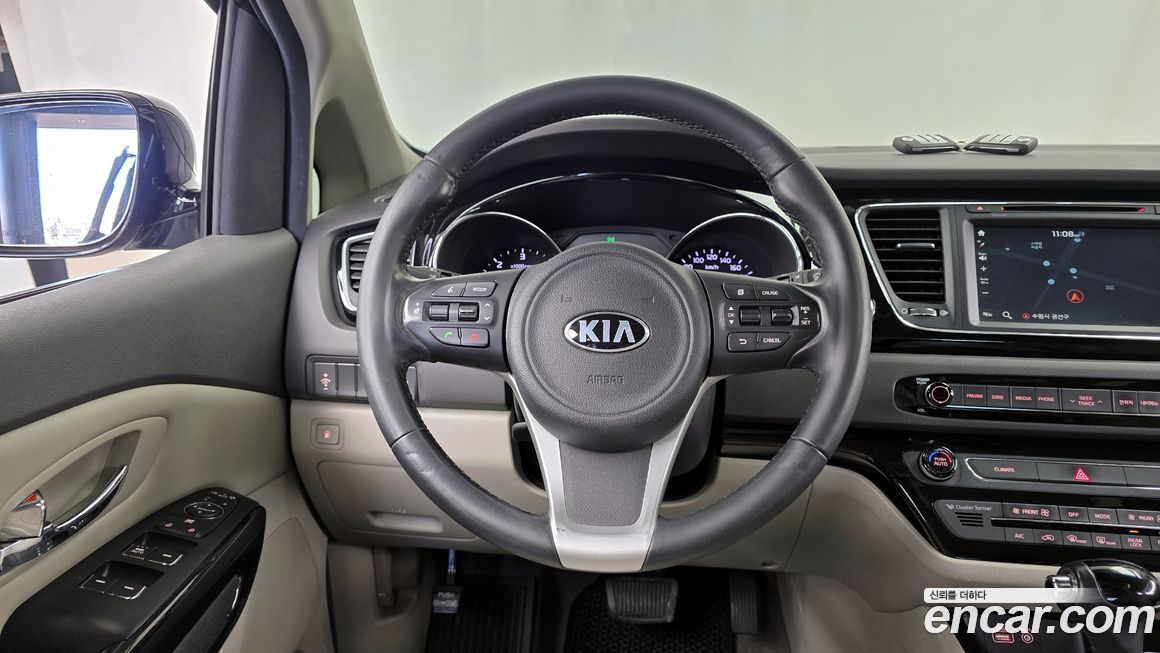 Kia Canival 2016