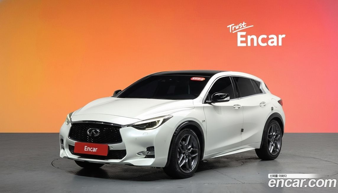 Infiniti Q30 2017