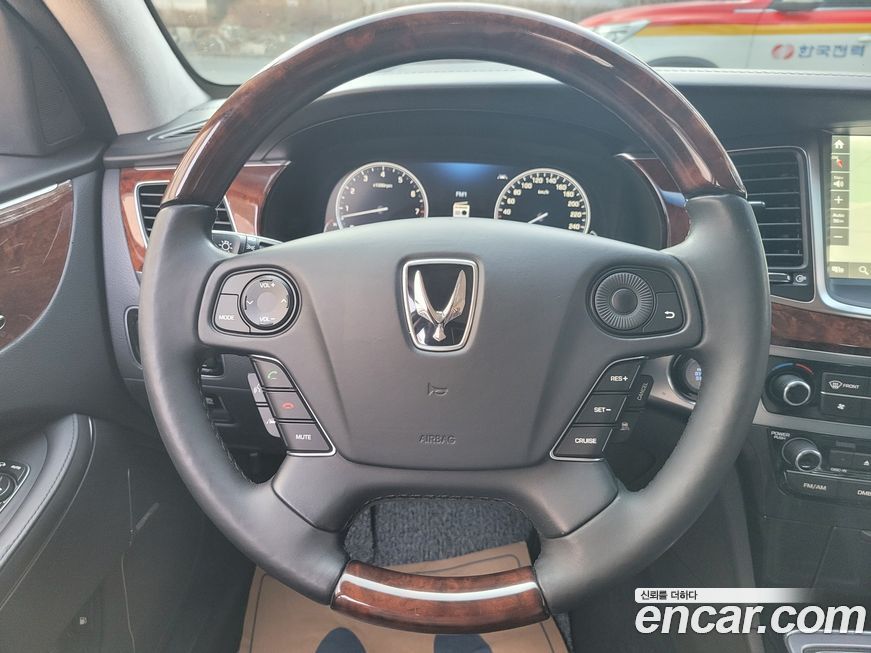 Hyundai Equus 2015
