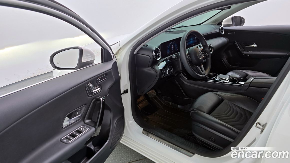 Mercedes-Benz A-Class 2019