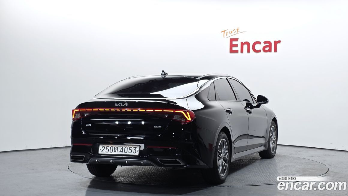 Kia K5 2023