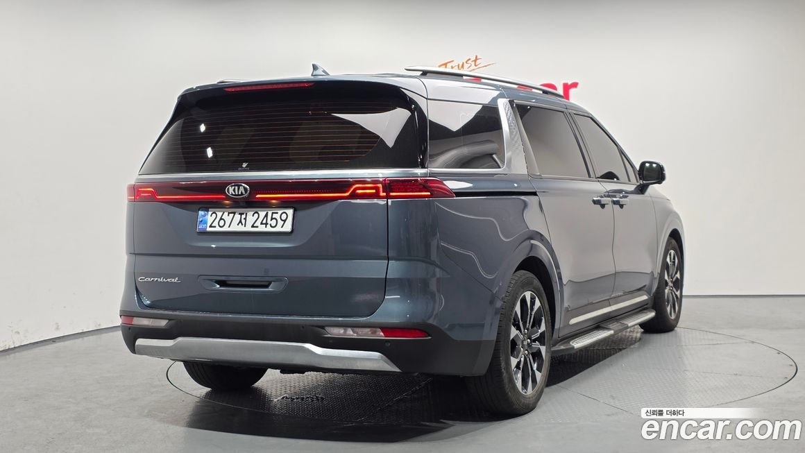Kia Canival 2021