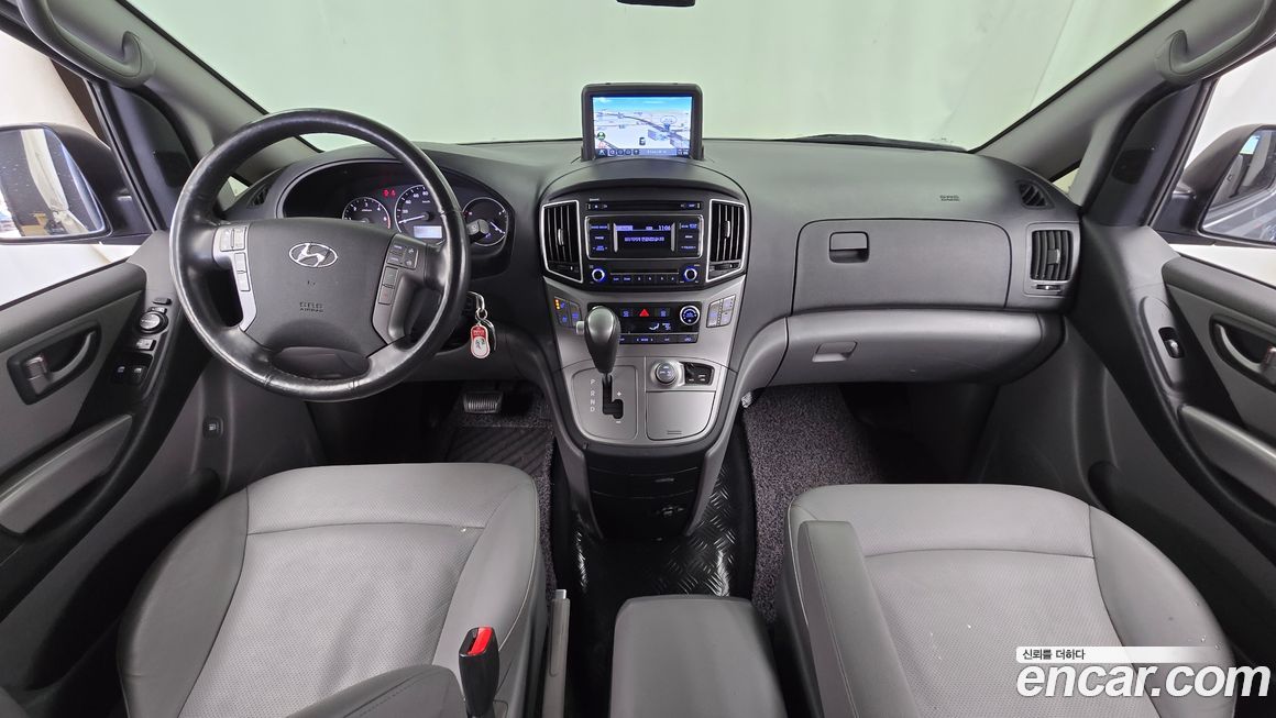 Hyundai Starex 2018