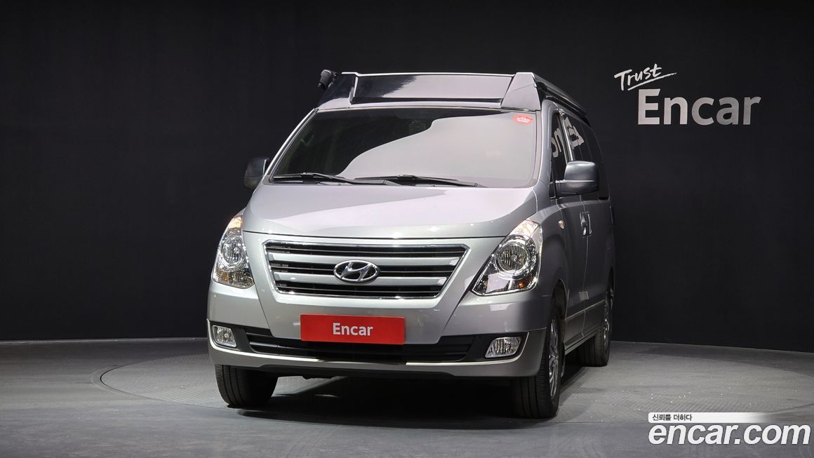 Hyundai Starex 2018
