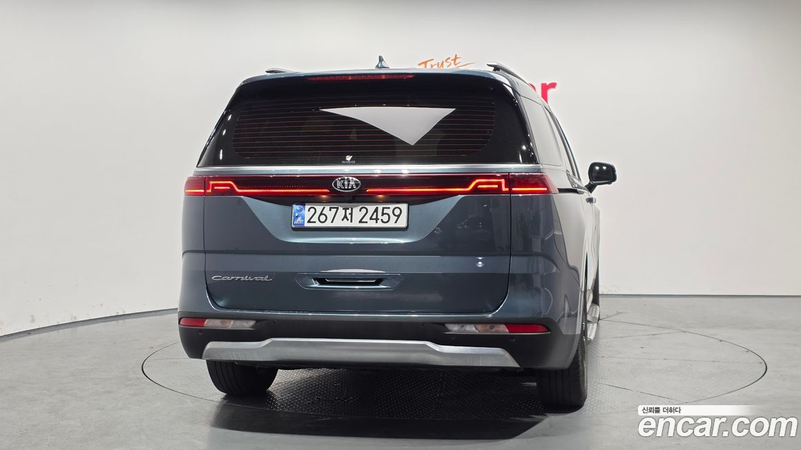 Kia Canival 2021