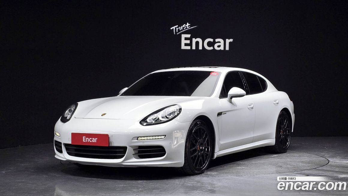 Porsche Panamera 2014