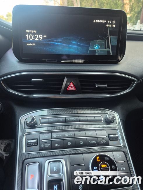 Hyundai Santafe 2022