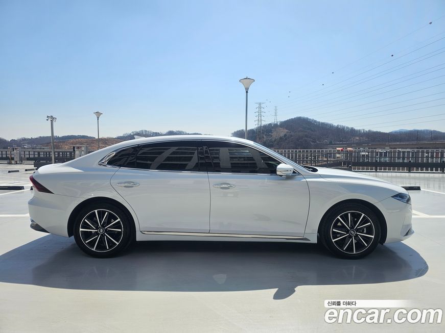 Hyundai Grandeur 2022