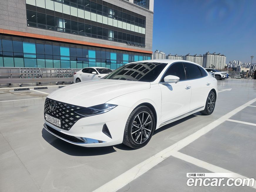 Hyundai Grandeur 2022