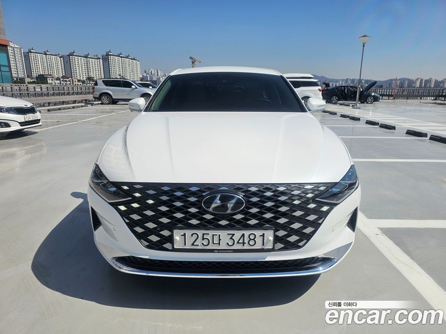 Hyundai Grandeur 2022