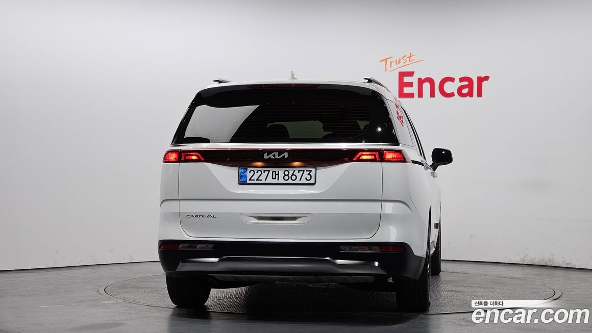 Kia Canival 2022