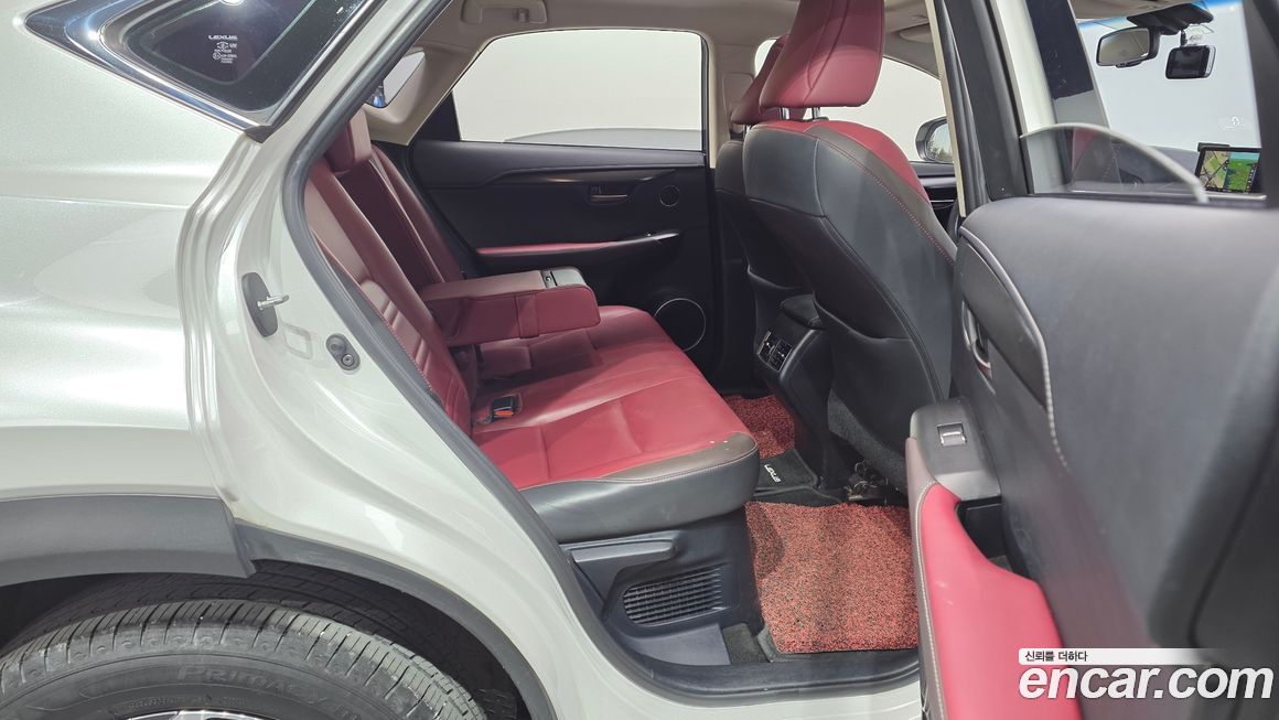 Lexus NX 2018
