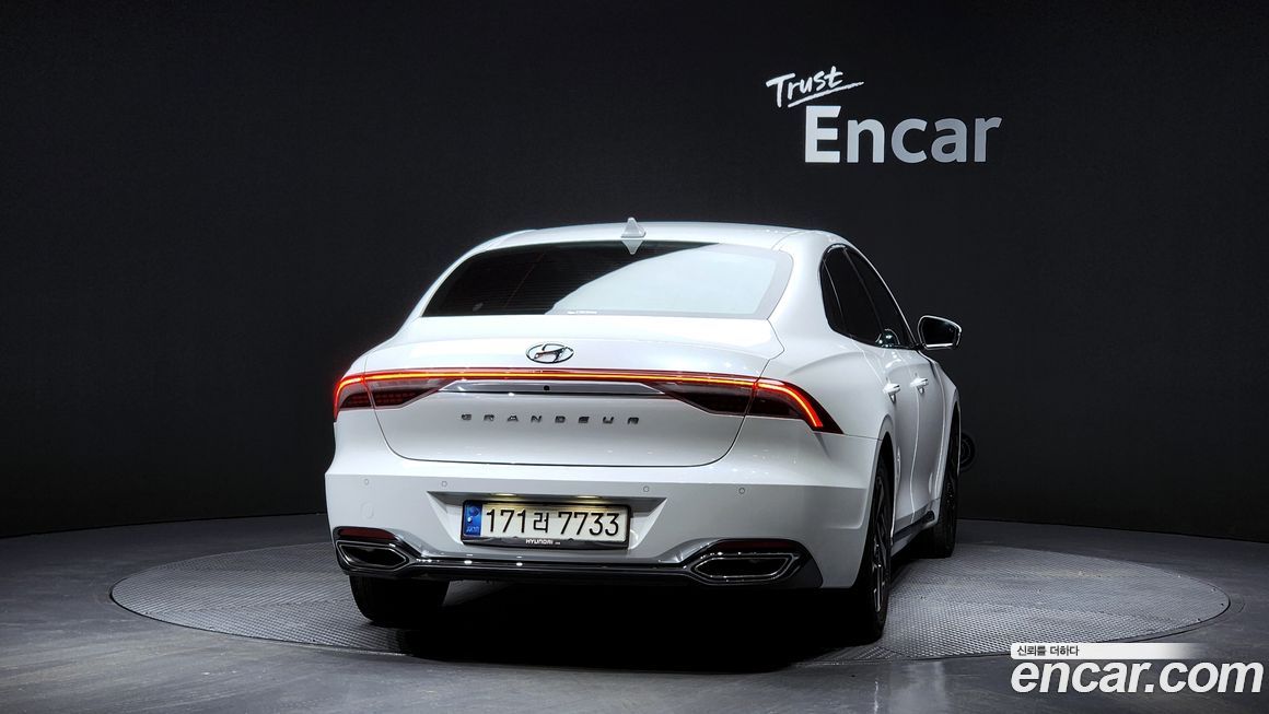 Hyundai Grandeur 2021