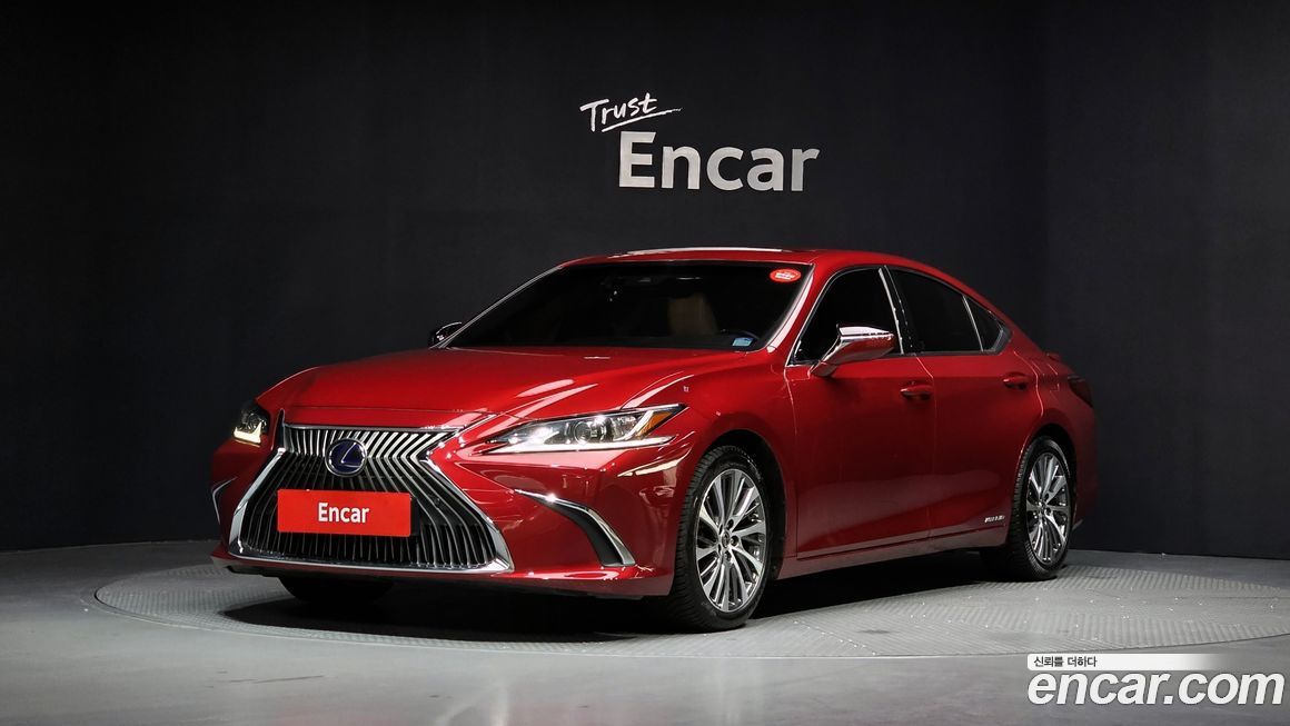 Lexus ES 2019