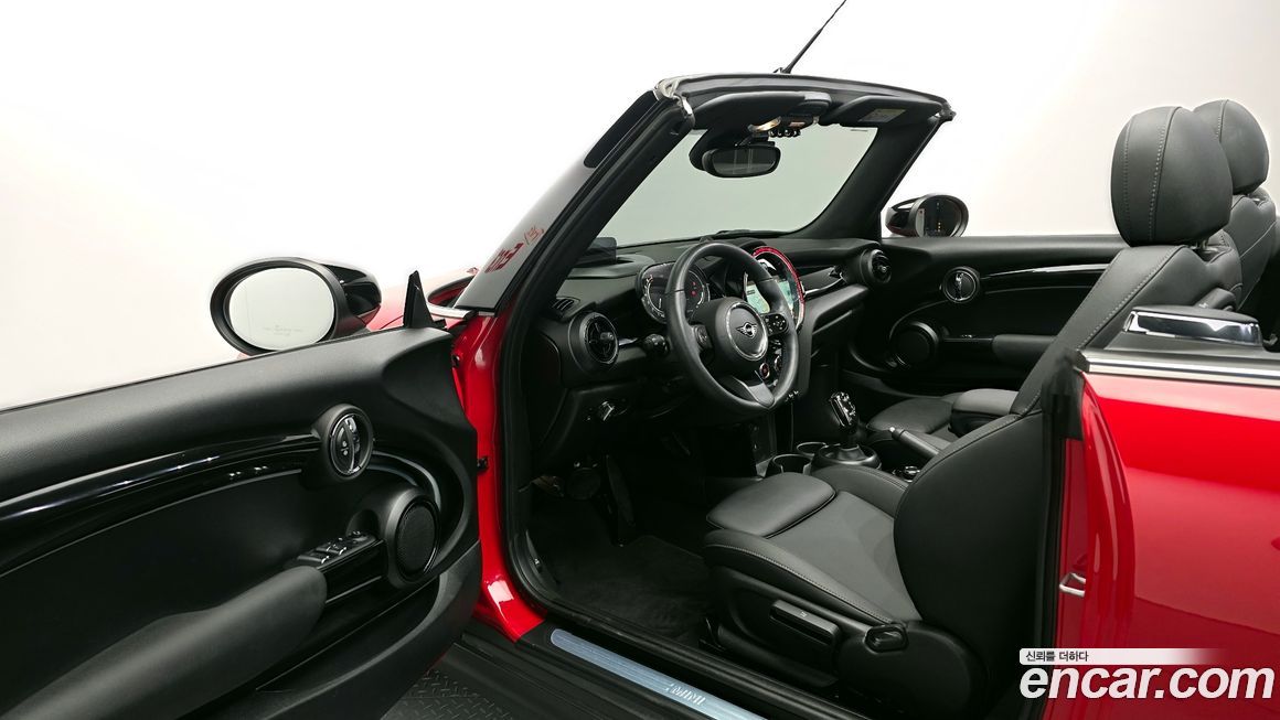 Mini Cooper Convertible 2024