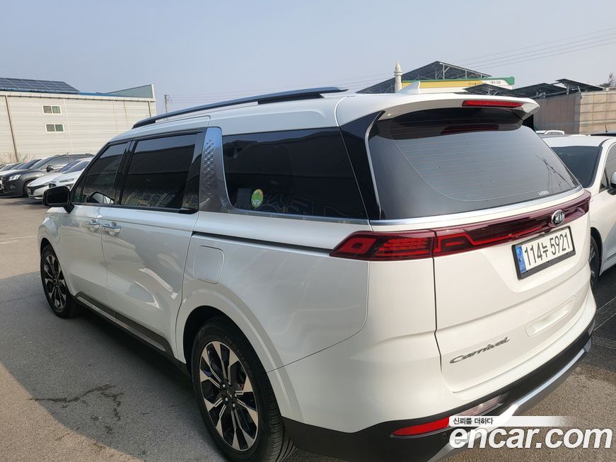 Kia Canival 2021