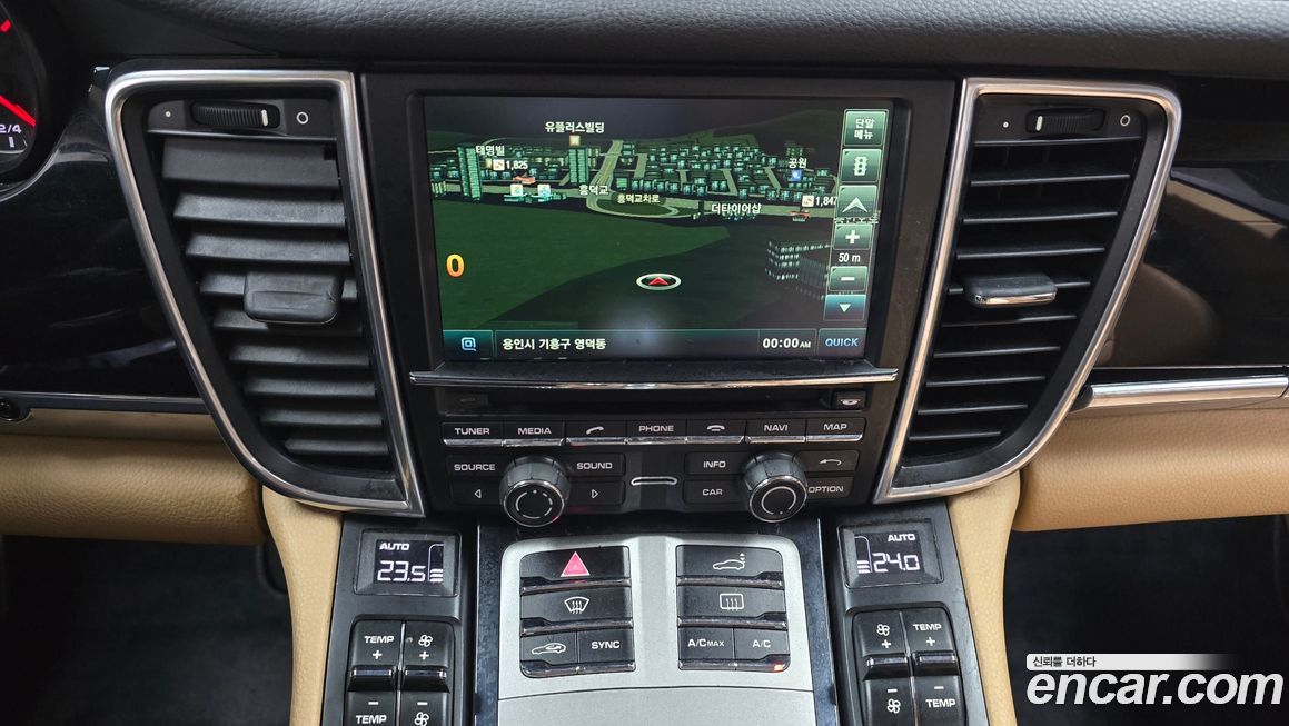 Porsche Panamera 2016