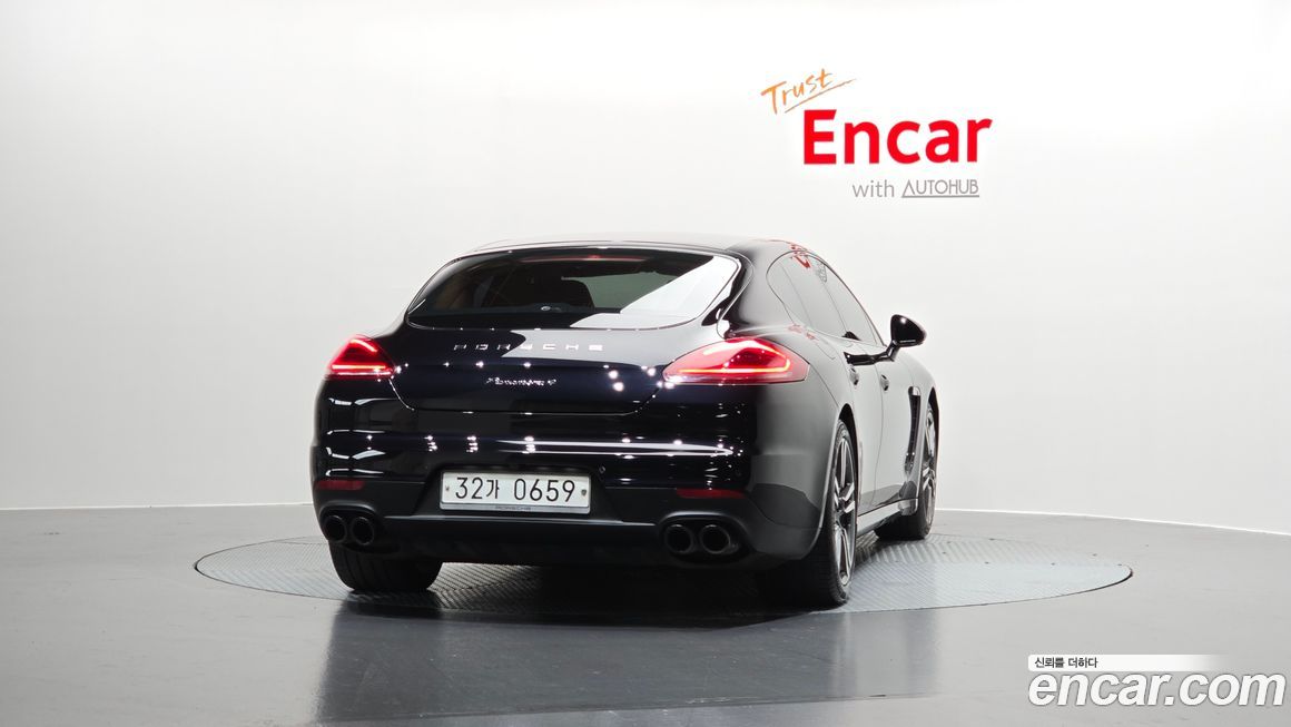 Porsche Panamera 2016
