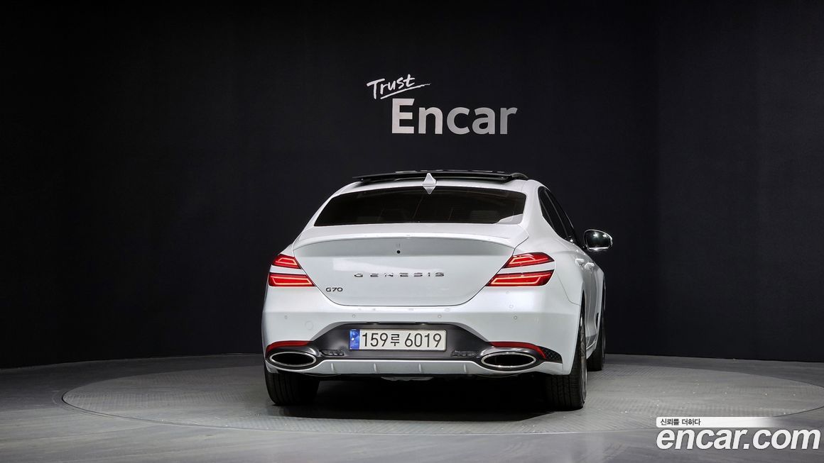 Genesis G70 2025