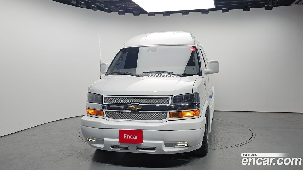Chevrolet Express Van 2019