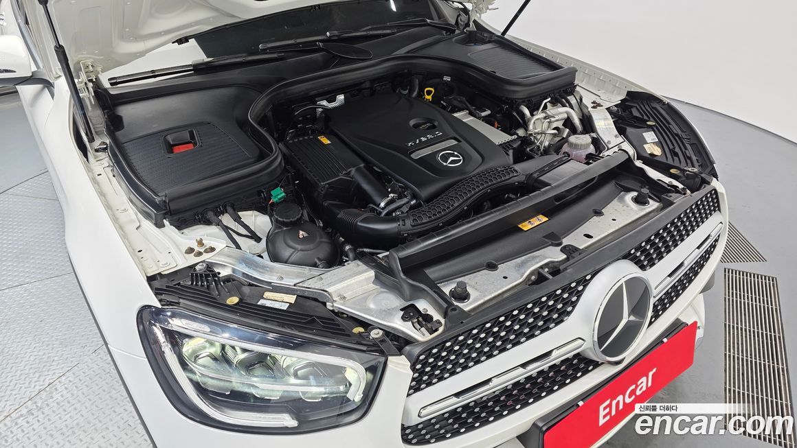 Mercedes-Benz GLC-Class 2022