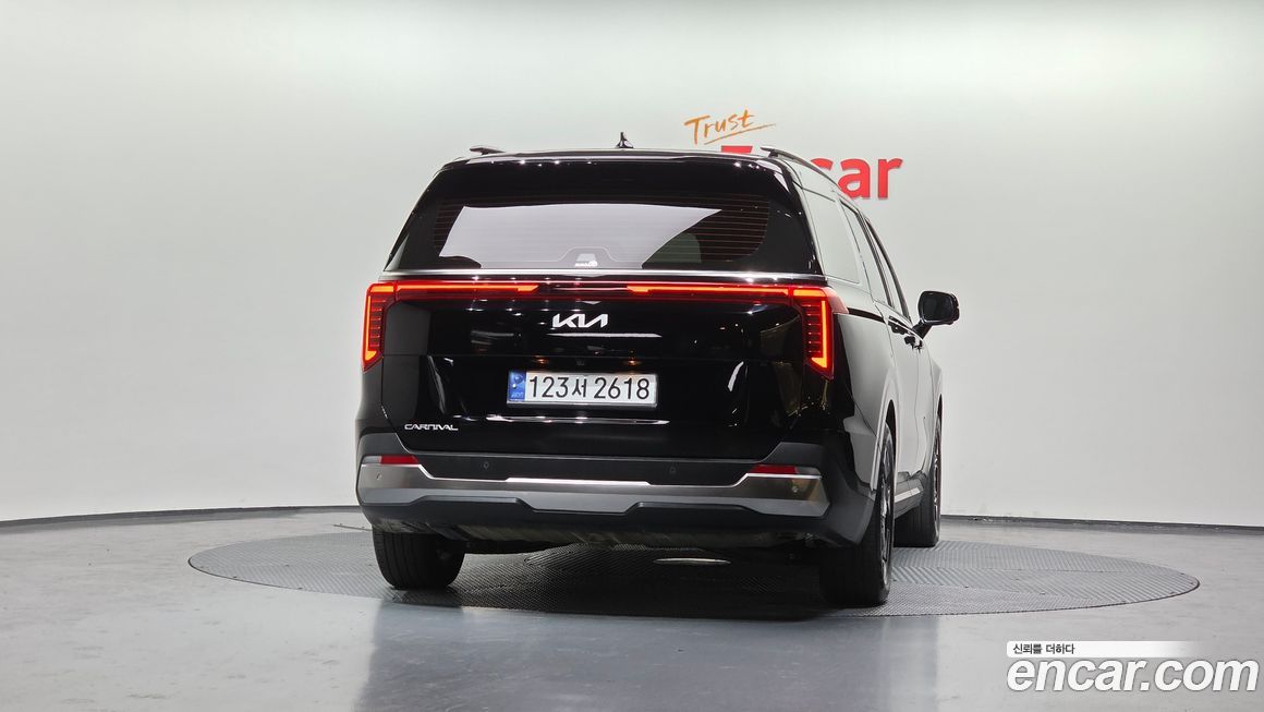 Kia Canival 2025