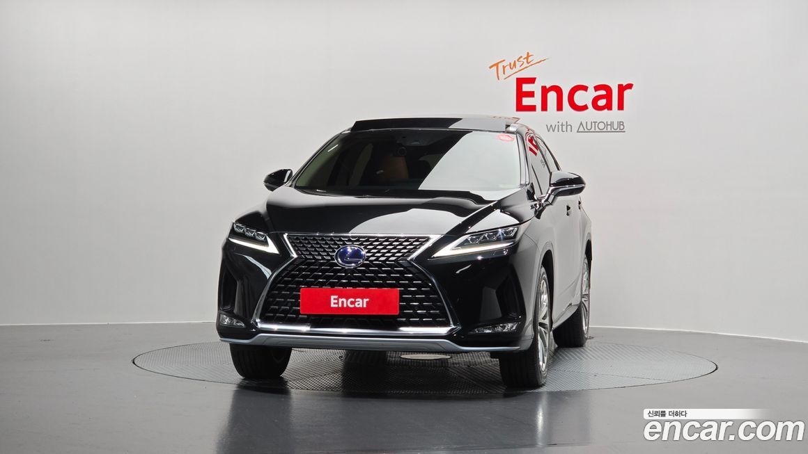 Lexus RX 2021