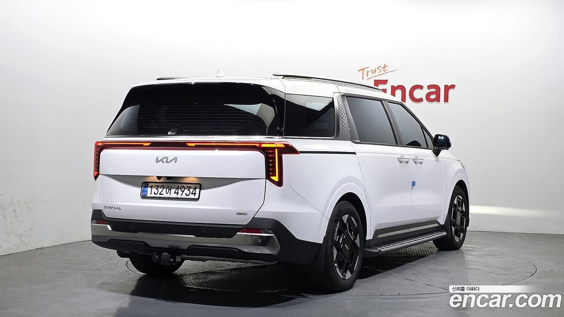 Kia Canival 2025