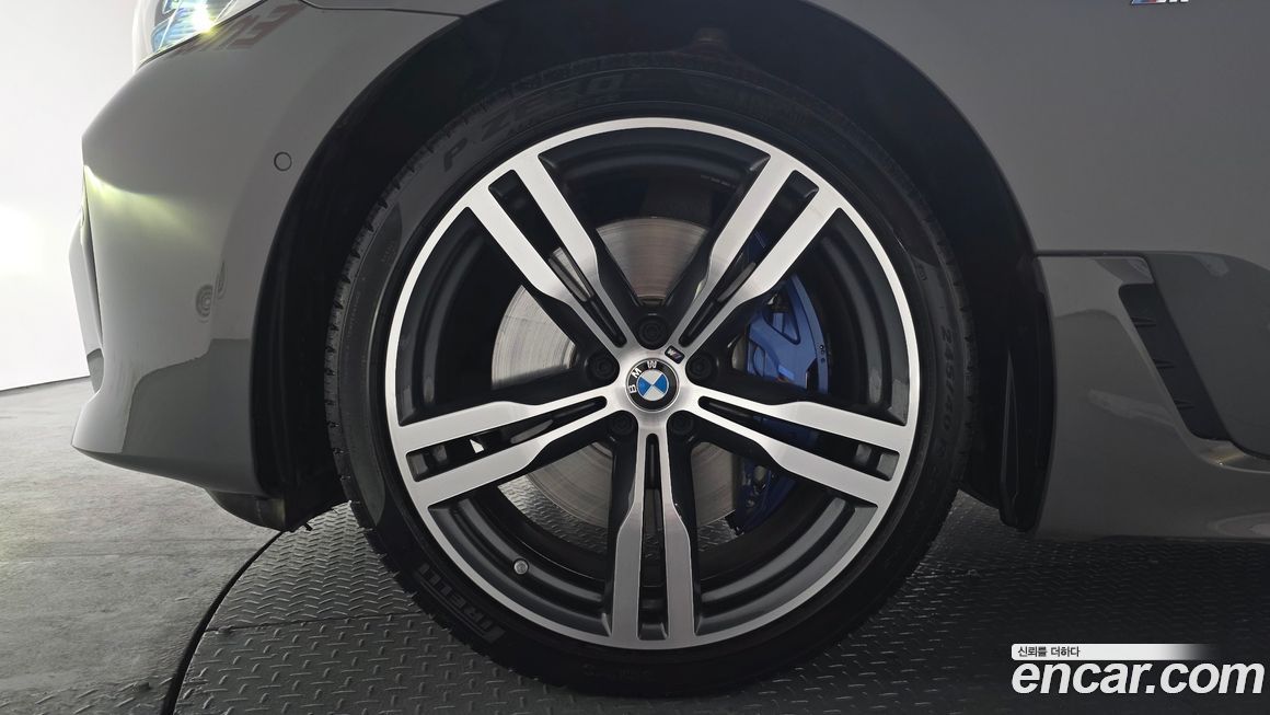 BMW Gran Turismo 2021