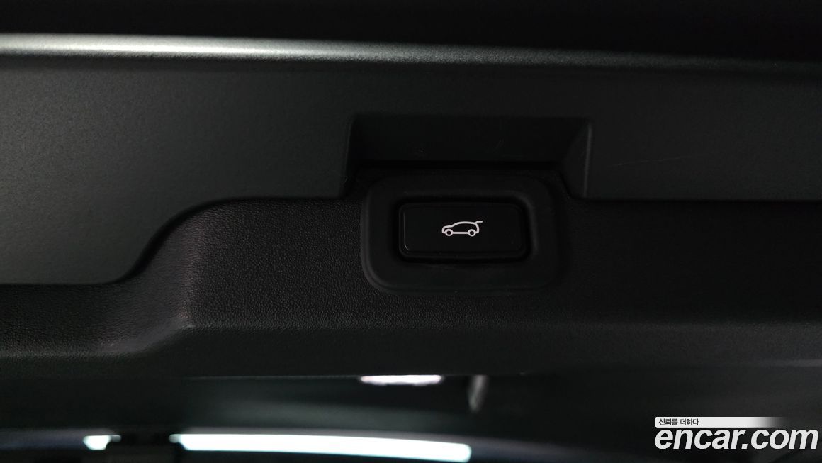 Land Rover Discovery 2022