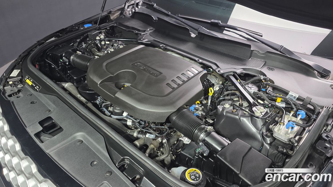 Land Rover Discovery 2022