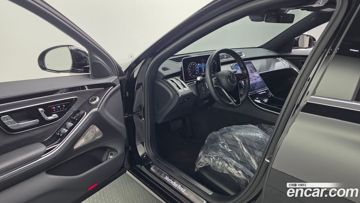 Mercedes-Benz S-Class 2022