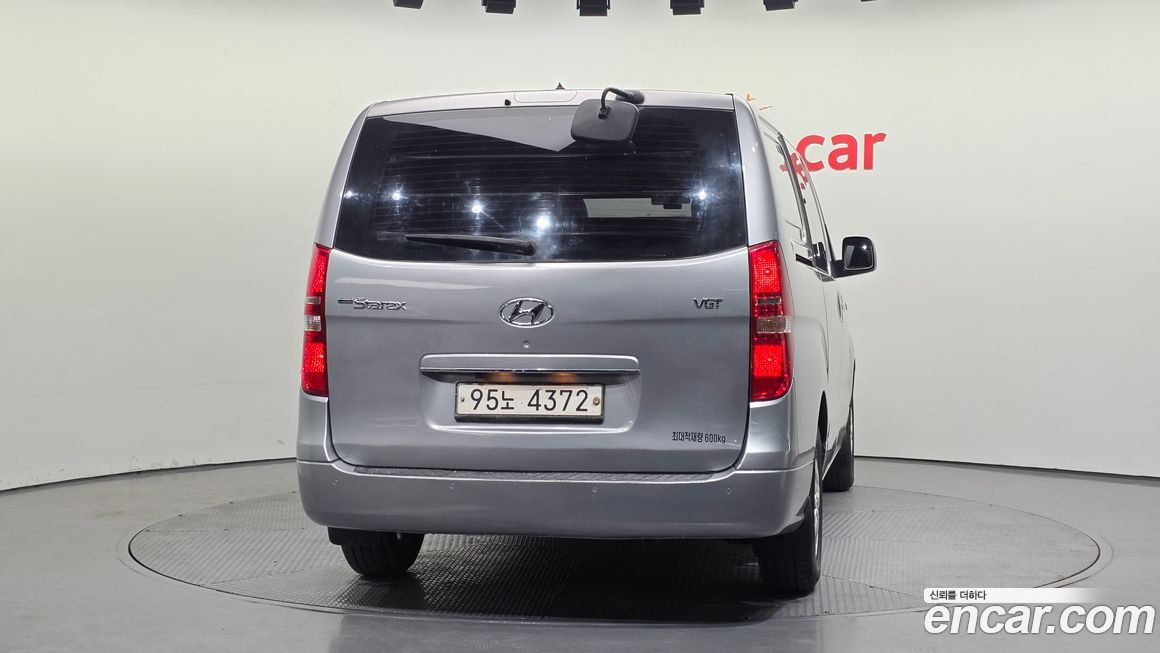 Hyundai Starex 2021