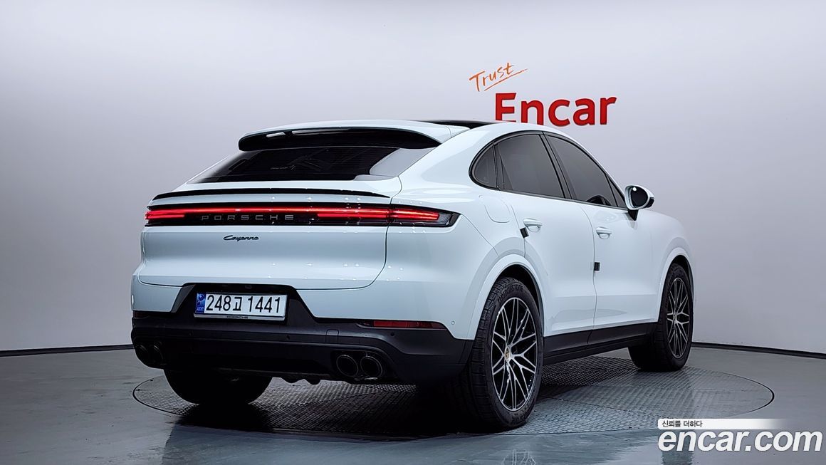 Porsche Cayenne 2024