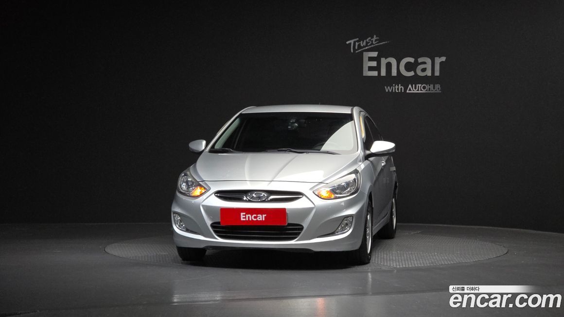 Hyundai Accent 2011