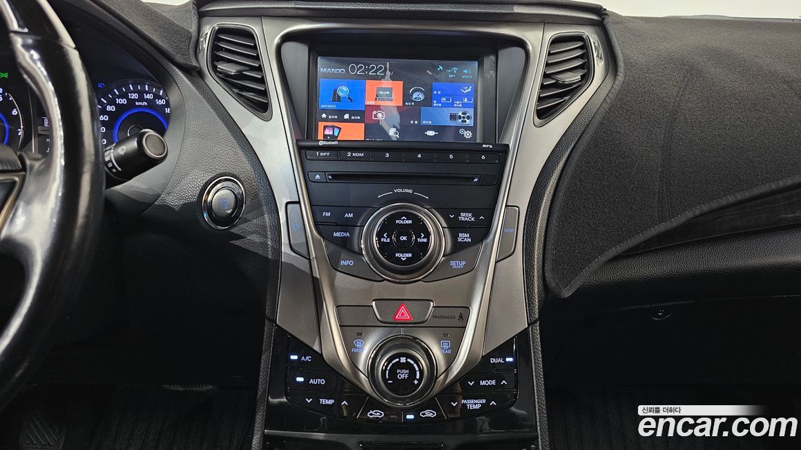 Hyundai Grandeur 2012