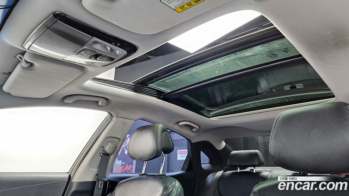 Hyundai Grandeur 2012