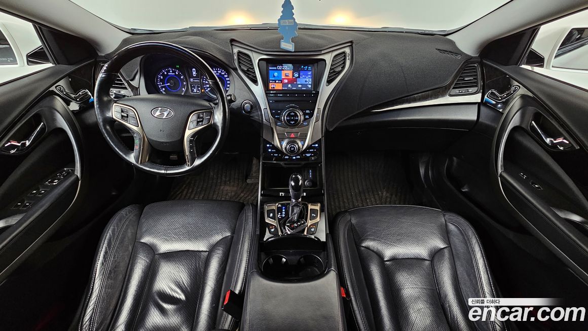 Hyundai Grandeur 2012