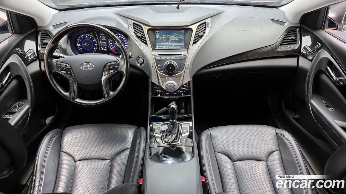 Hyundai Grandeur 2012