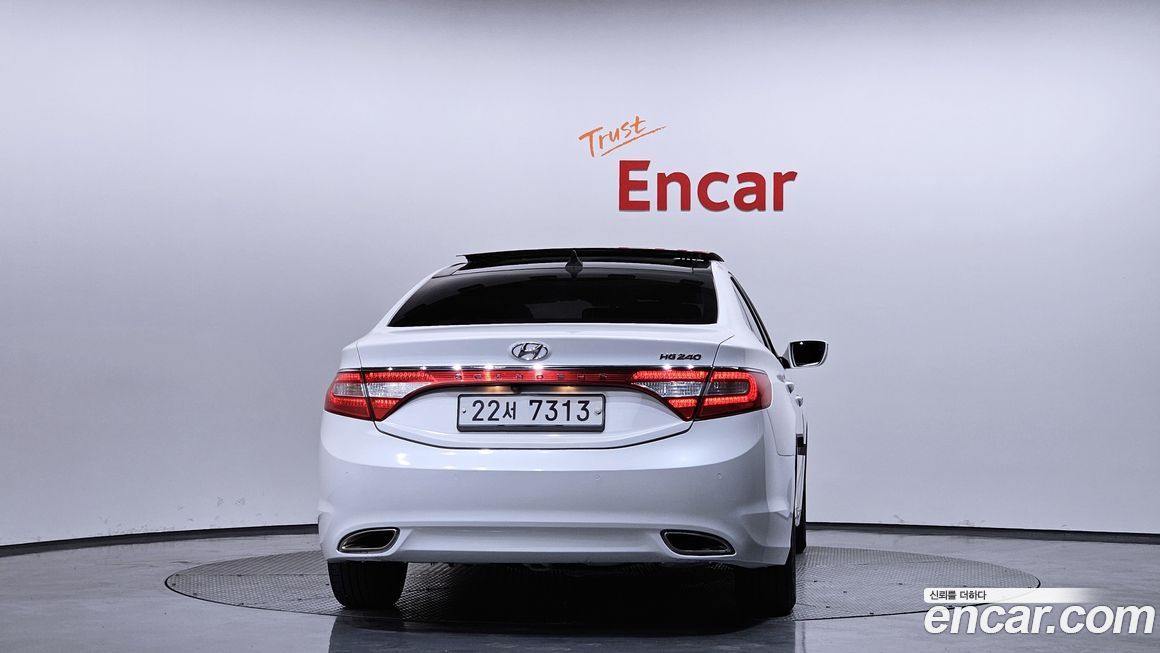 Hyundai Grandeur 2012