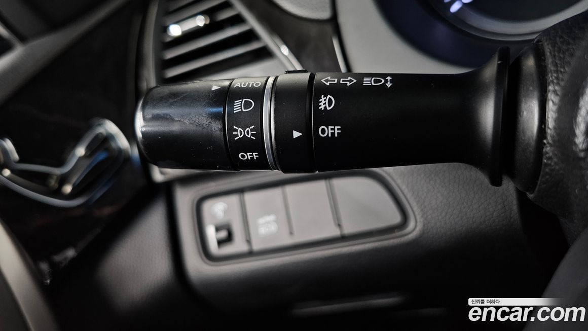 Hyundai Grandeur 2012